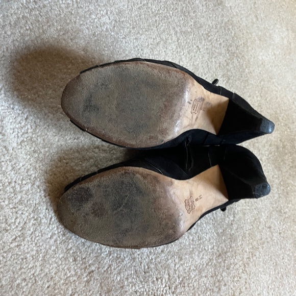 Black suede open toe shoe - Picture 4 of 5